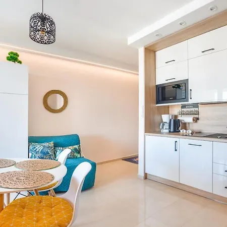 Klifowa Rewal, Sun & Snow * Rewal