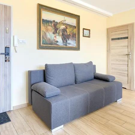 Klifowa Rewal, Sun & Snow